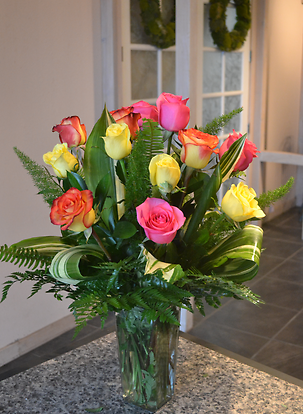 Citrus Sunshine Dozen Roses