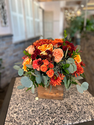 Large Pine Centerpiece