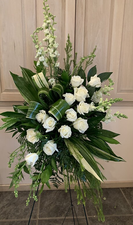 Classic Ivory Easel Spray