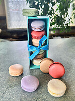 Artisanal Macarons