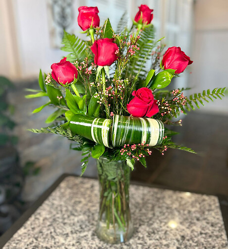 1/2 Dozen Red Roses